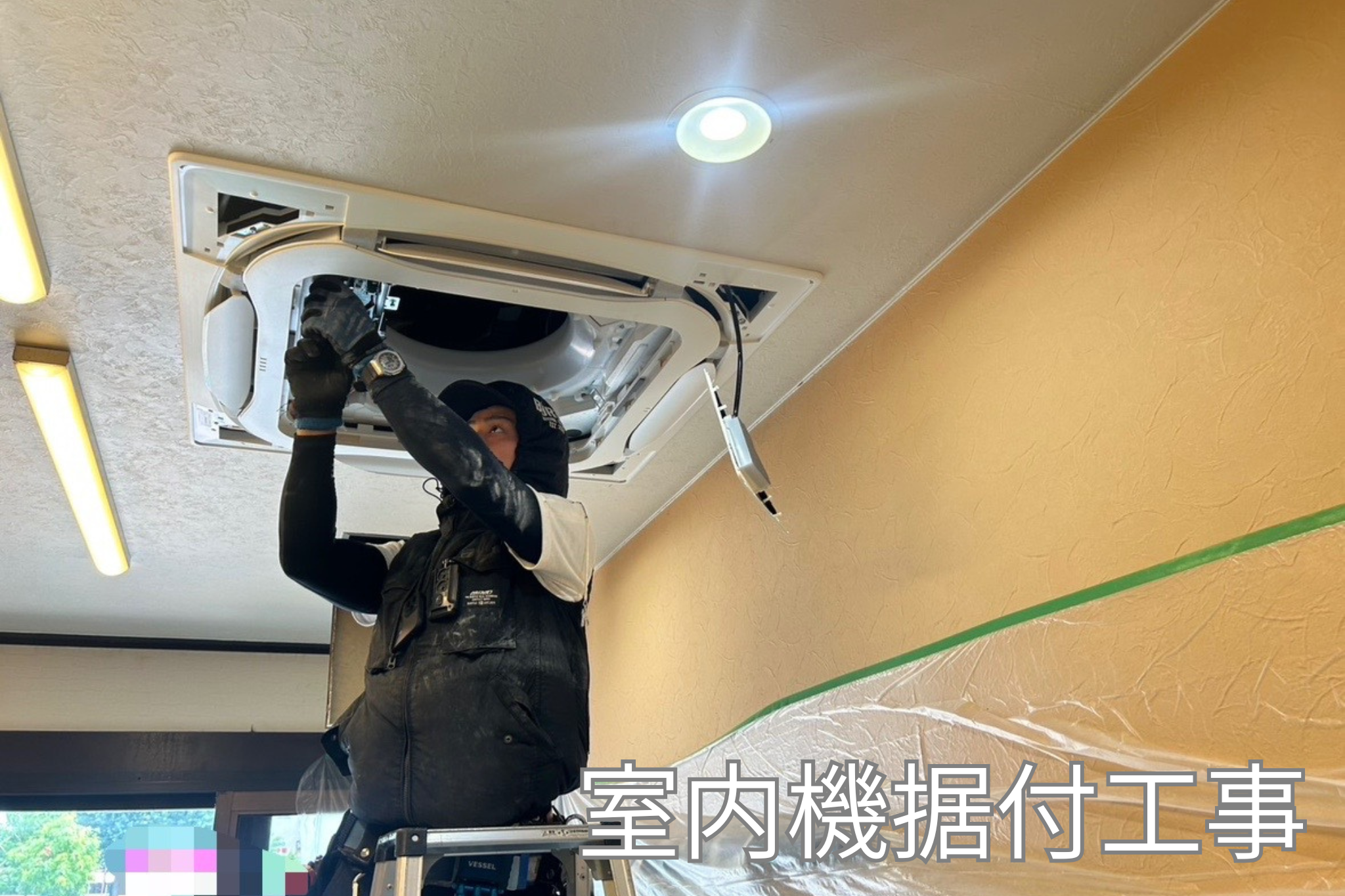 機器搬入作業 (2)